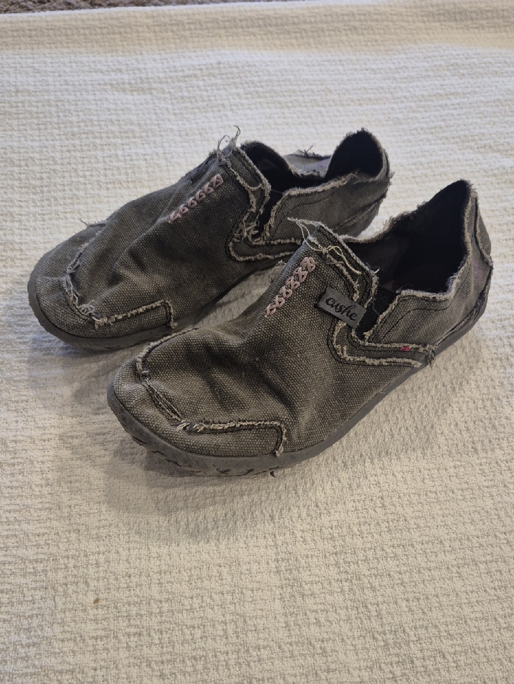 Cushe Women's Surf Slipper Shoes Loafers Size 9